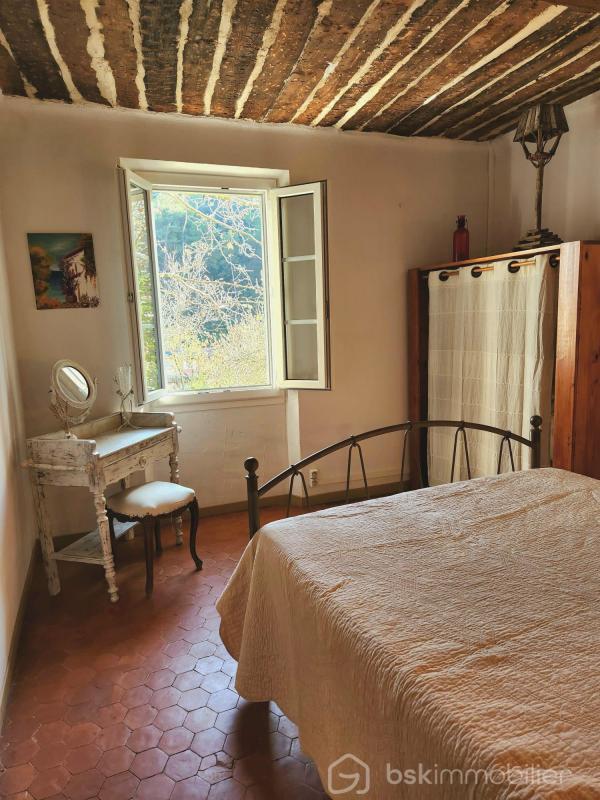 Maison - 200 m² - 8 pièces