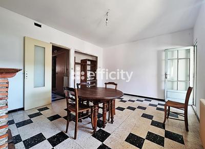 Maison - 85 m² - 5 pièces