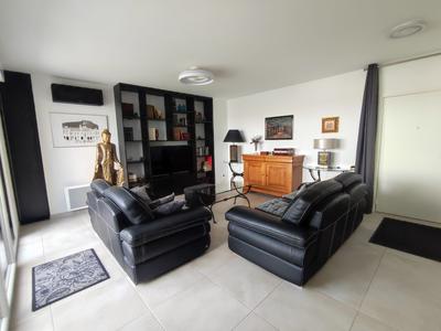 Appartement - 96 m² - 4 pièces