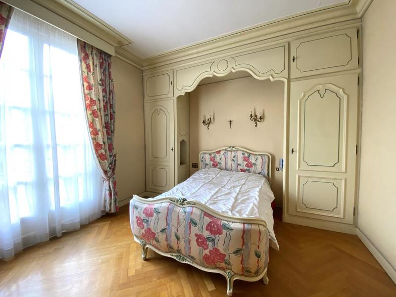 Maison ancienne - 202 m² - 8 pièces
