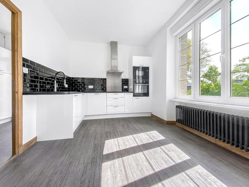 Maison bourgeoise - 117 m² - 6 pièces