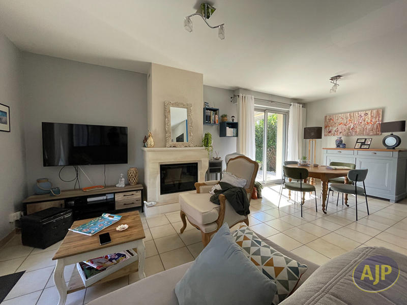 Maison - 84 m² - 4 pièces