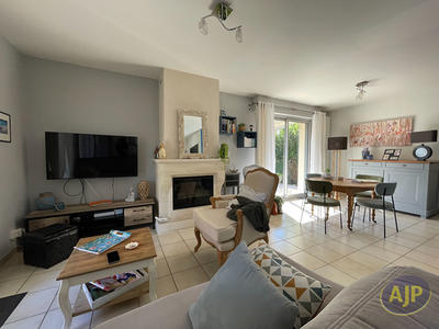 Maison - 84 m² - 4 pièces