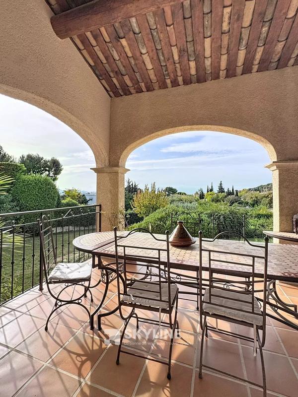 Maison - 134 m² - 5 pièces