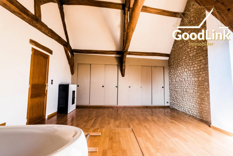 Maison ancienne - 141 m² - 5 pièces