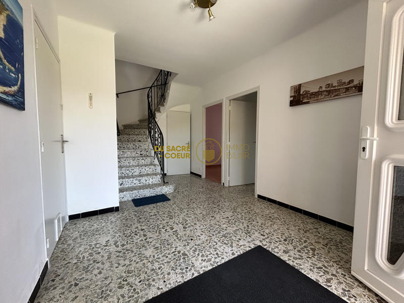 Villa - 101 m² - 5 pièces