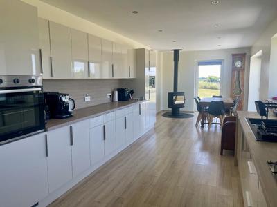 Propriété - 320 m² - 13 pièces