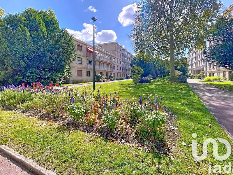 Appartement - 90 m² - 4 pièces