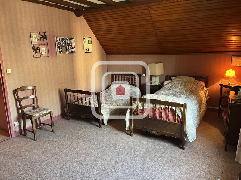 Maison - 173 m² - 7 pièces