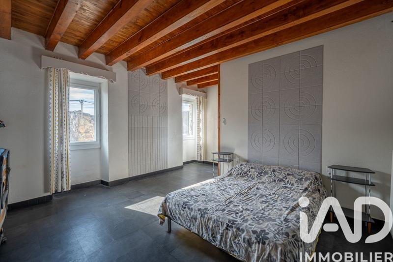 Maison - 170 m² - 5 pièces