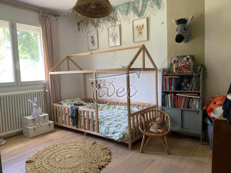 Villa - 190 m² - 6 pièces