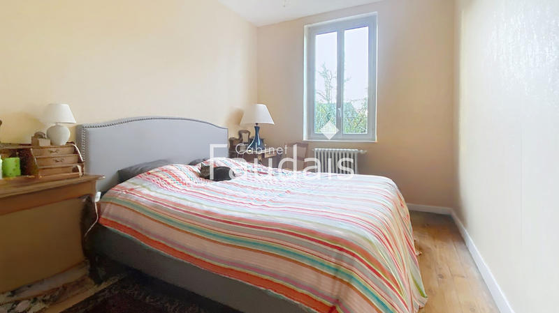 Propriété - 329 m² - 10 pièces