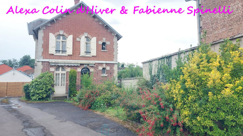 Maison - 98 m² - 5 pièces