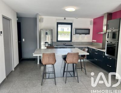 Maison - 100 m² - 5 pièces