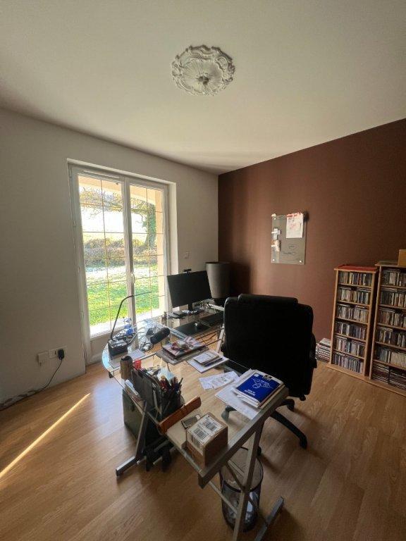 Maison - 185 m² - 6 pièces