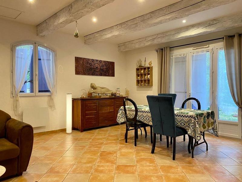 Maison traditionnelle - 142 m² - 6 pièces