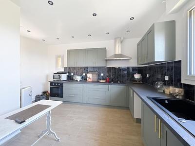 Maison - 132 m² - 4 pièces