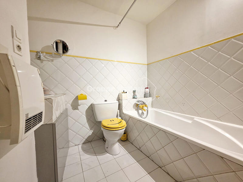 Maison - 185 m² - 7 pièces