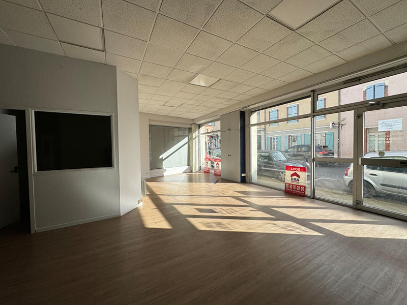 Local commercial - 159 m² - 5 pièces