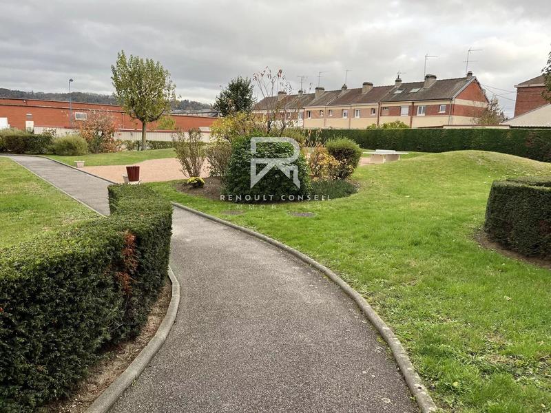 Appartement - 75 m² - 3 pièces