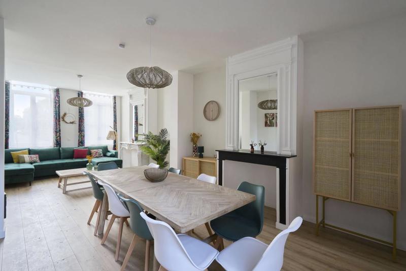 Maison - 179 m² - 11 pièces