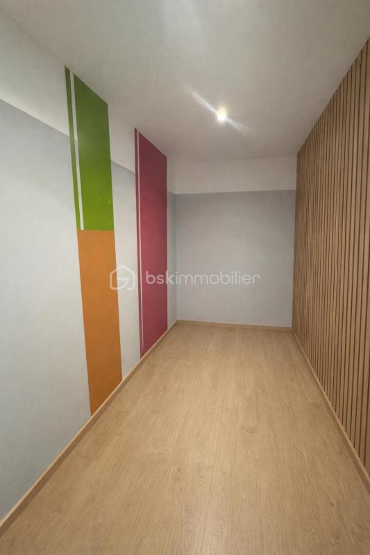 Appartement - 90 m² - 4 pièces