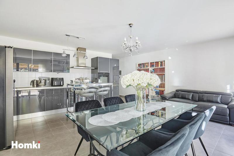 Appartement - 65 m² - 3 pièces