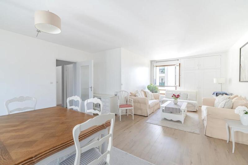 Appartement - 110 m² - 5 pièces