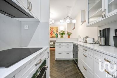 Appartement - 100 m² - 4 pièces