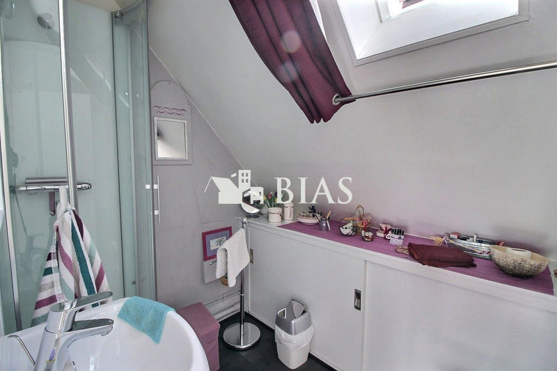 Maison - 159 m² - 6 pièces