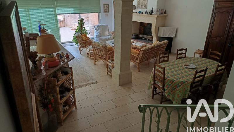 Maison - 255 m² - 6 pièces