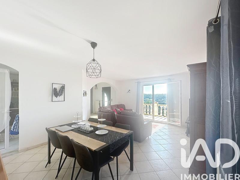 Maison - 103 m² - 5 pièces