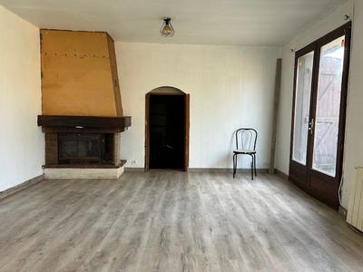 Maison de village - 80 m² - 5 pièces