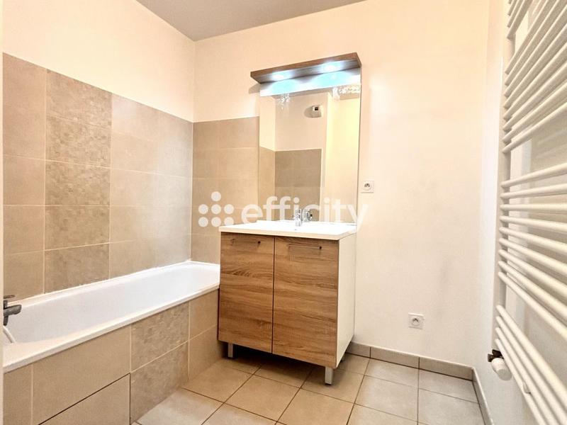 Appartement - 58 m² - 3 pièces