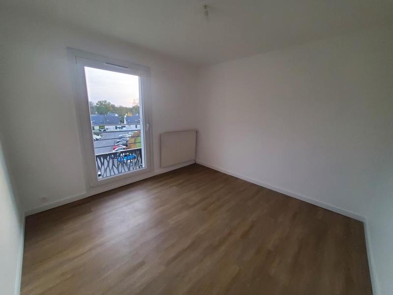 Appartement ancien - 83 m² - 4 pièces