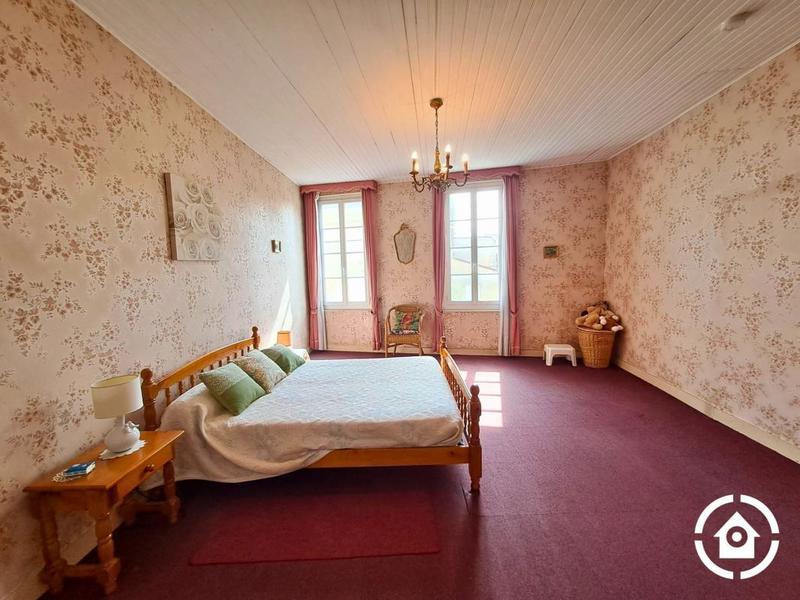 Maison ancienne - 155 m² - 7 pièces