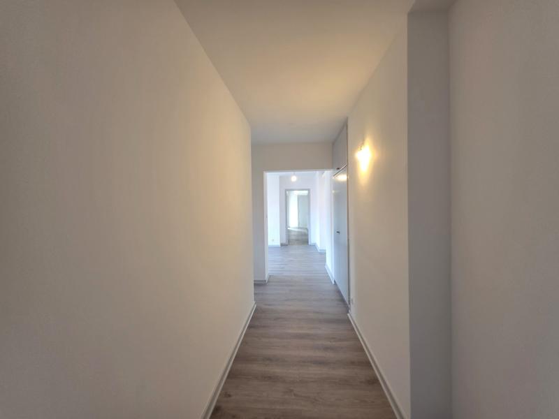 Appartement - 98 m² - 4 pièces