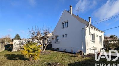 Maison - 93 m² - 4 pièces