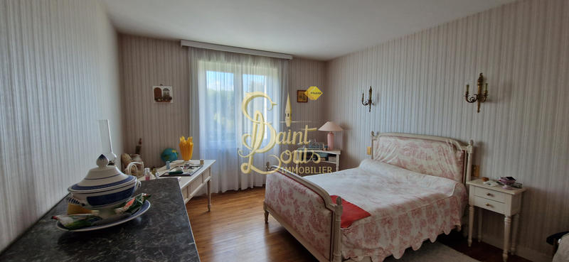 Maison - 200 m² - 6 pièces