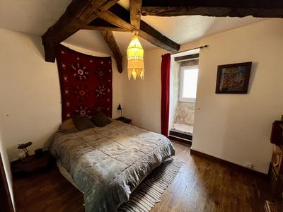 Appartement - 97 m² - 3 pièces