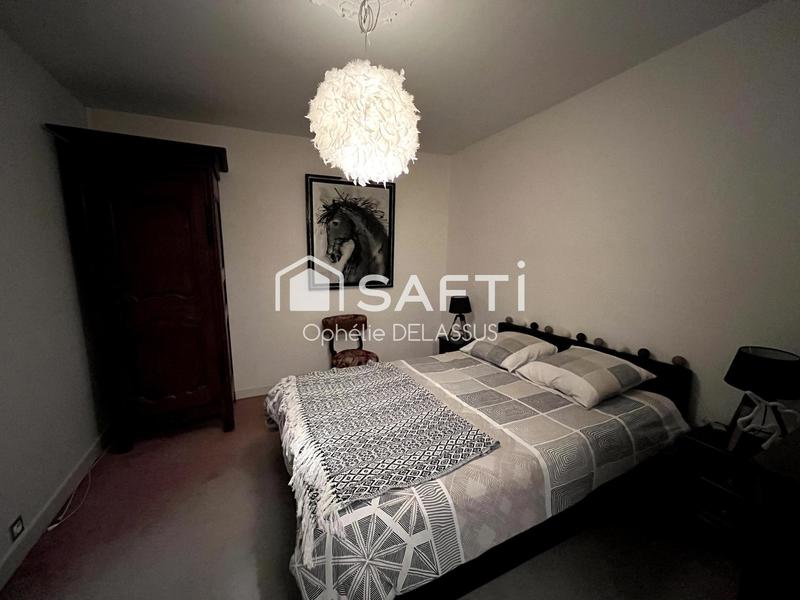 Maison - 200 m² - 7 pièces