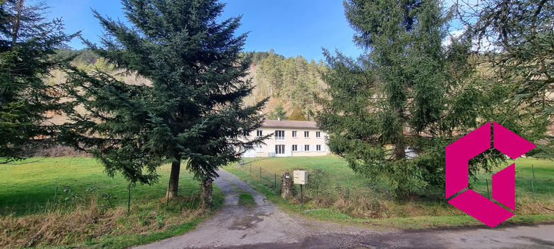 Villa - 179 m² - 11 pièces