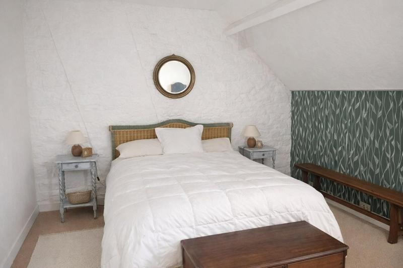 Propriété - 180 m² - 11 pièces