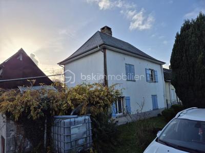 Maison de campagne - 63 m² - 6 pièces