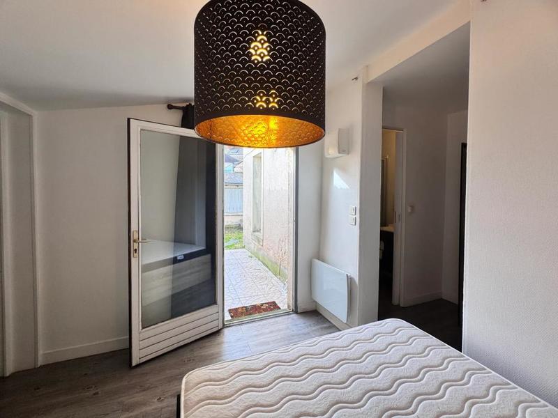 Studio - 15 m² - 1 pièce