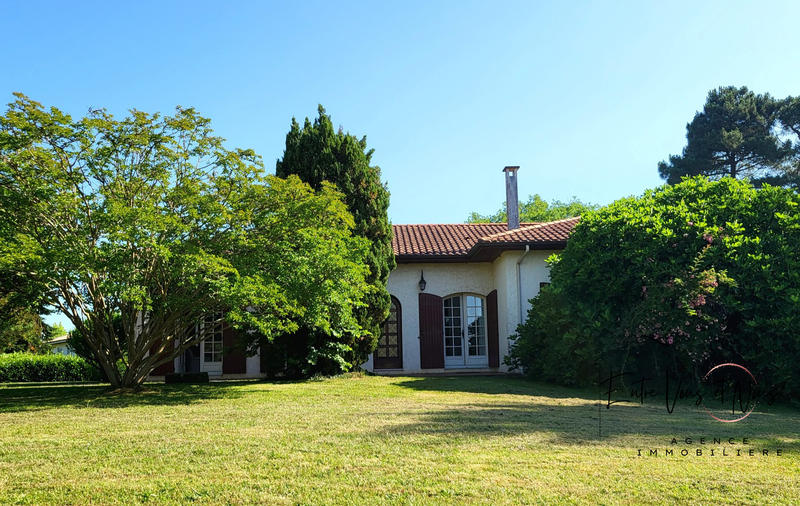 Maison - 167 m² - 6 pièces