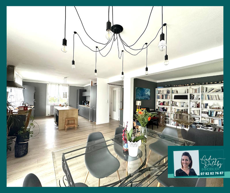 Maison - 180 m² - 7 pièces