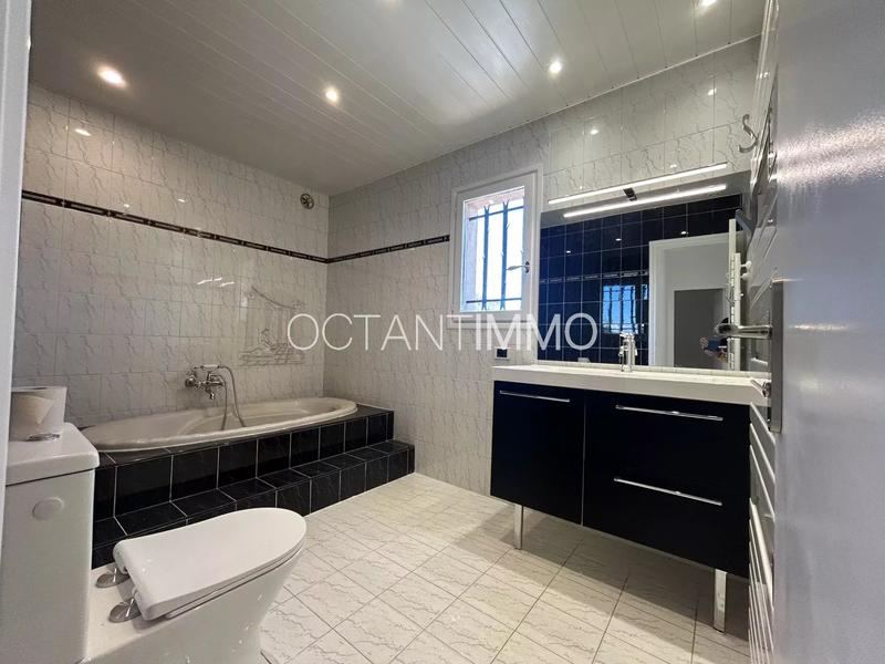 Villa - 97 m² - 4 pièces