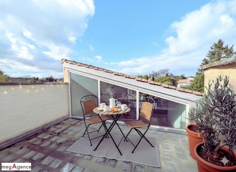 Maison - 140 m² - 4 pièces