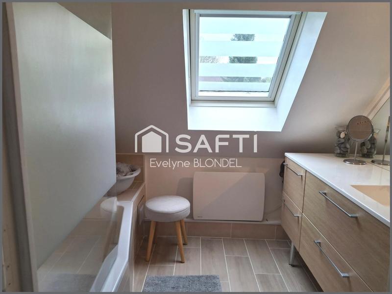 Maison - 104 m² - 7 pièces